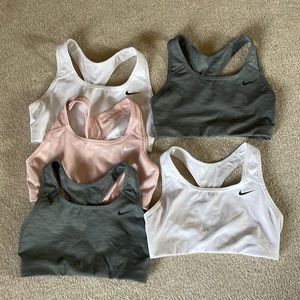 Girls Nike sports bras.  Size large. Lot of 5.